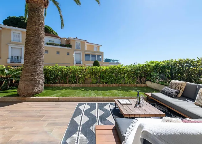 3-br With Private Pool & Sea View アパート