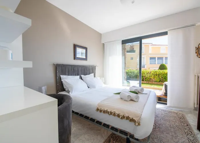 3-br With Private Pool & Sea View アパート