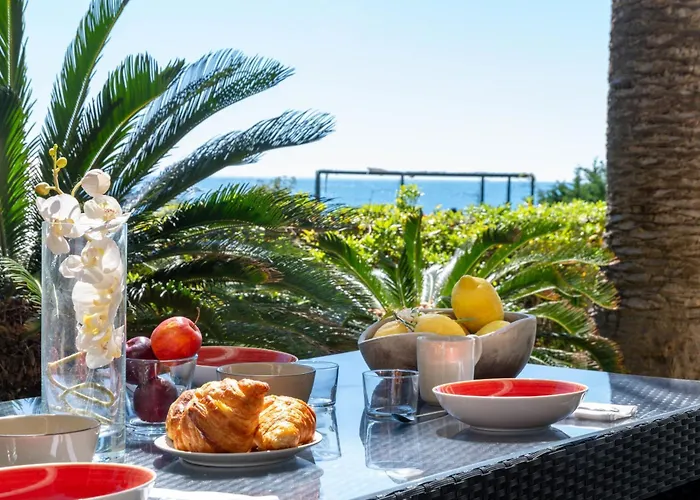 アパート 3-br With Private Pool & Sea View