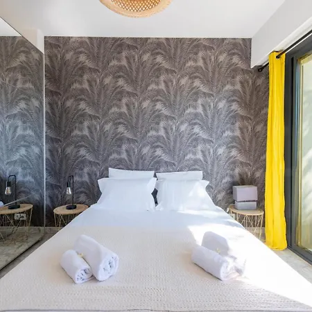 Apartman 3-br With Private Pool & Sea View *