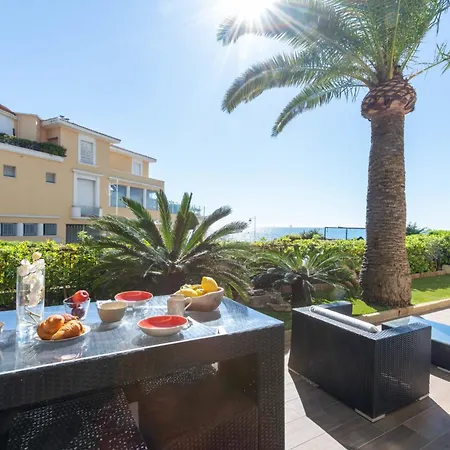3-br With Private Pool & Sea View