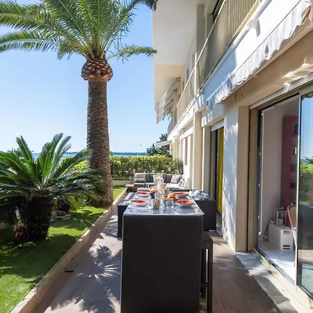 3-br With Private Pool & Sea View *