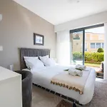 3-br With Private Pool & Sea View Lägenhet