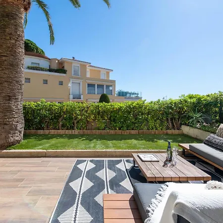 3-br With Private Pool & Sea View Lägenhet