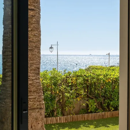 3-br With Private Pool & Sea View Апартаменты *