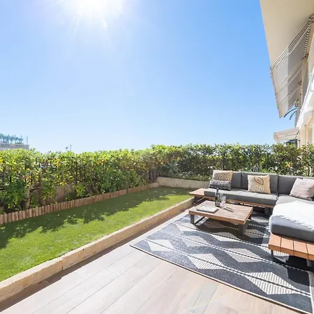 3-br With Private Pool & Sea View Апартаменты *